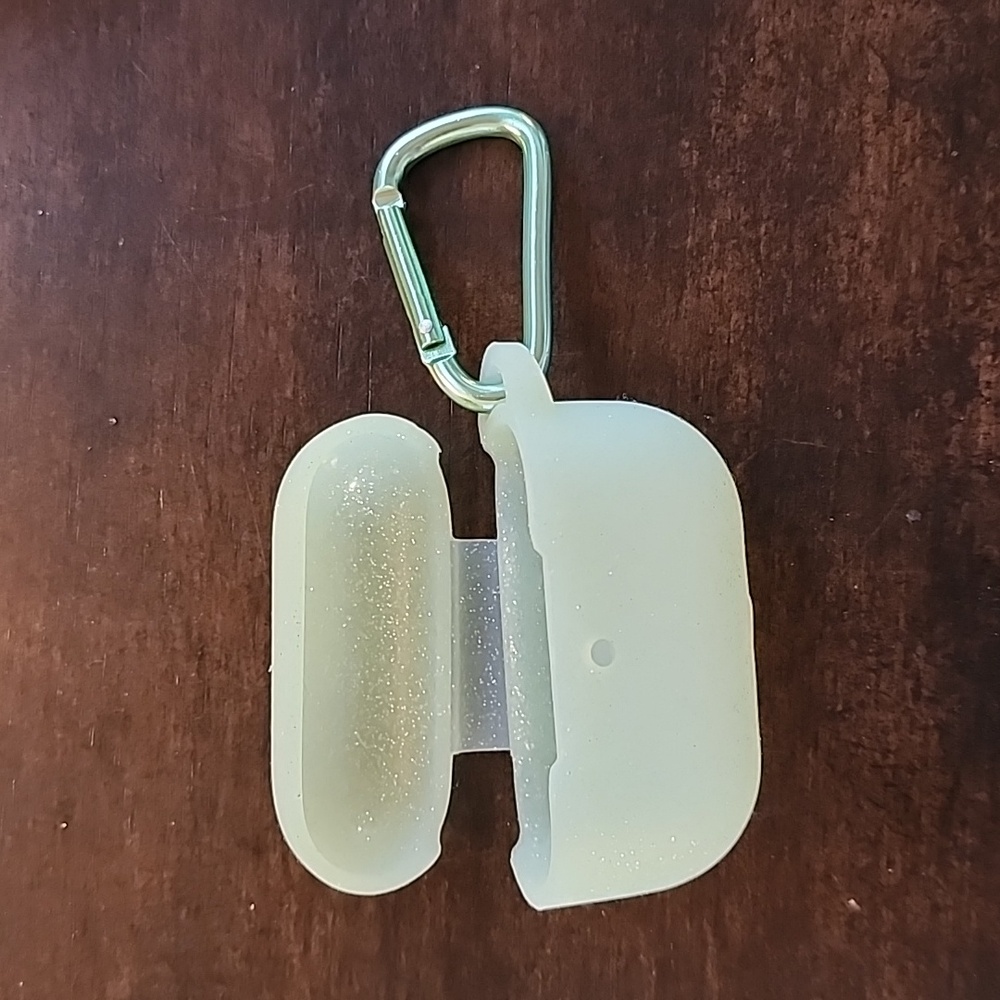 Glitter green air pods case